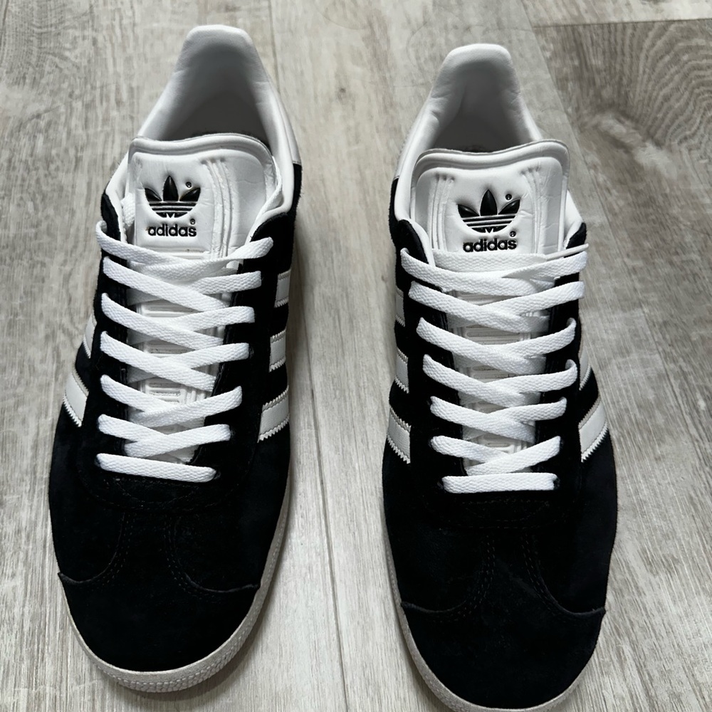 Adidas Gazelle Black clean.  Size 10 mens no box.  Only used a few times.